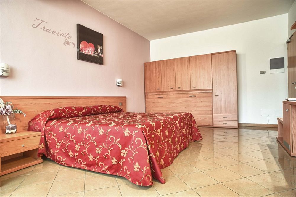 Hotel Casa Citella Bussolengo Zewnętrze zdjęcie